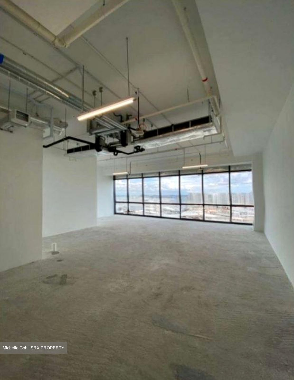 Woods Square (D25), Office #537928631